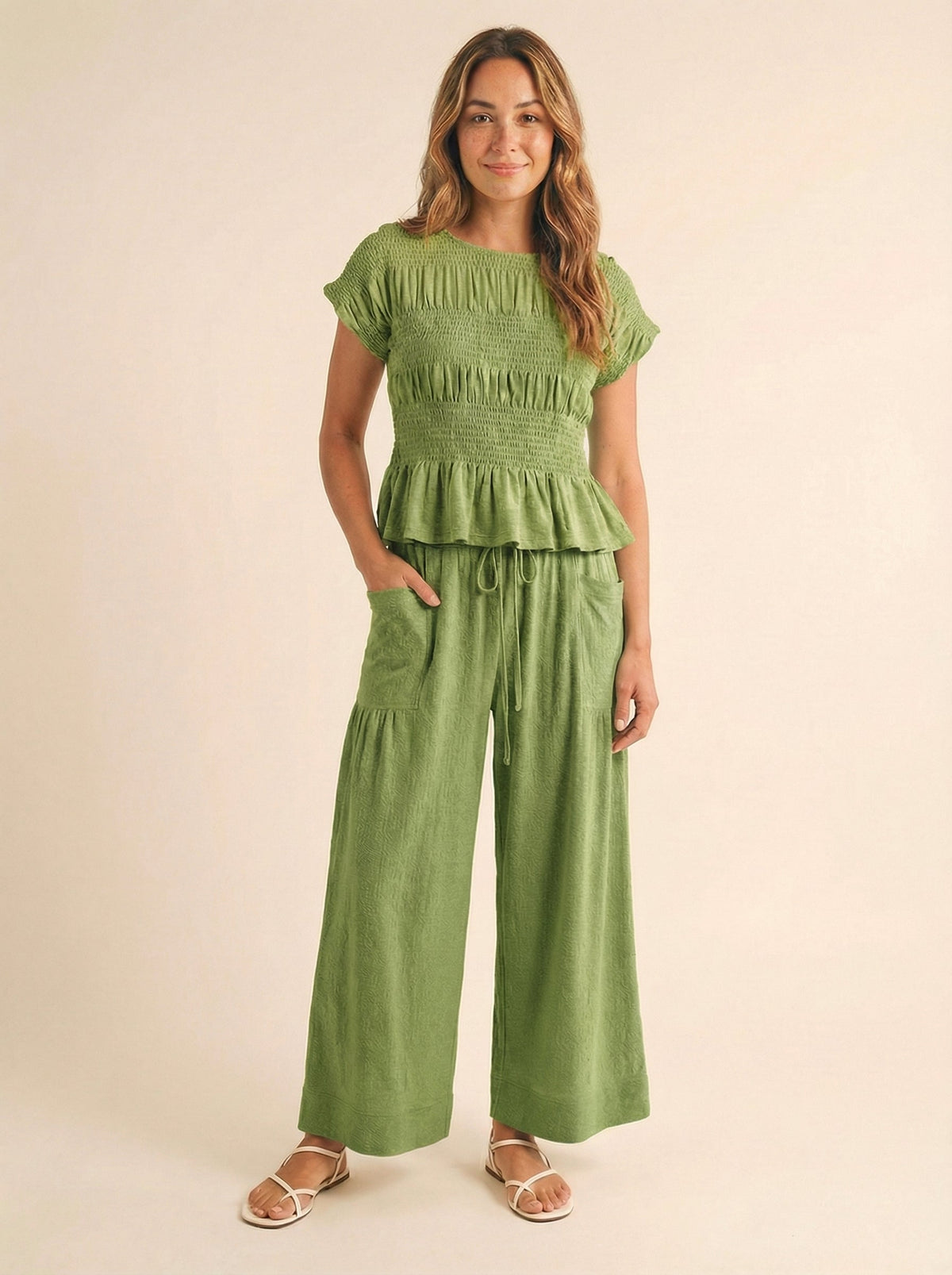 Women's 2 Piece Boho Set Smocked Top Wide Leg Pants